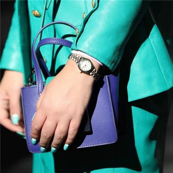 Womens Two Tone Bracelet Watch Crystal Accents Mother of Pearl Dial Date - Picture 6 of 7